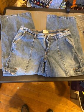 Lane Bryant Mid-Rise Cargo Light Blue Denim Jeans